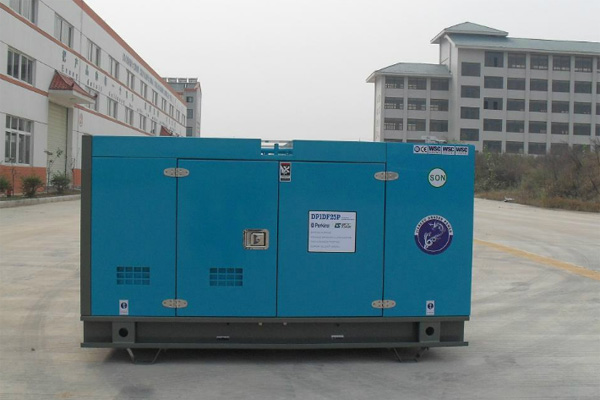丰宁发电机租赁发电机组的换季保养注意事项