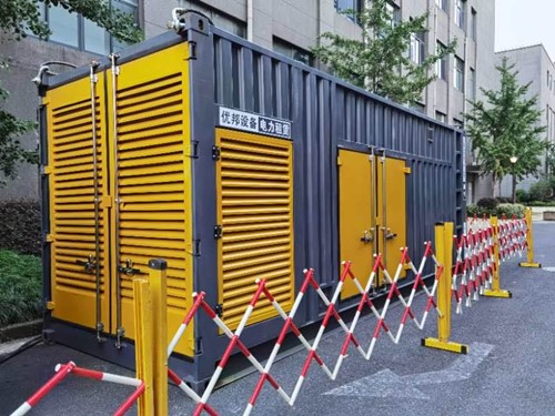 丰宁如何使用转速表检查发动机的转速？