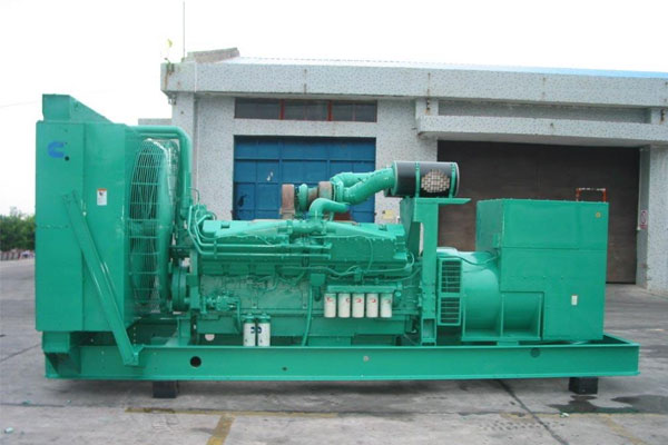 丰宁工厂发电机应急发电时如何更准确地检查发电机状态？