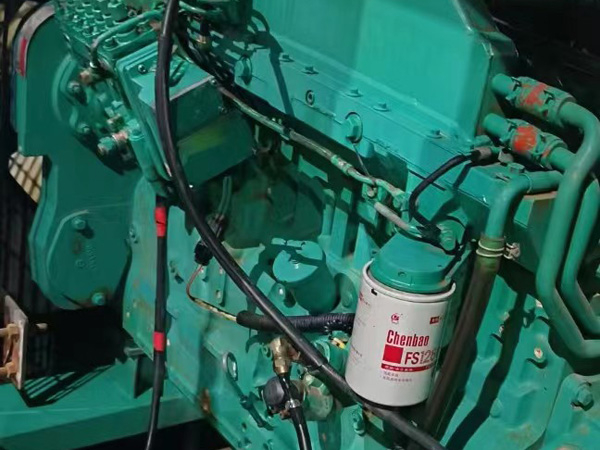 丰宁如何确定新的发电机组控制系统是否与原系统兼容？