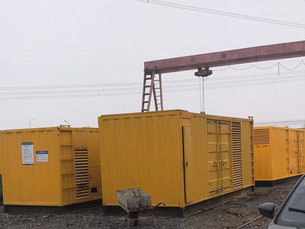 丰宁100kw柴油发电机组每小时油耗？